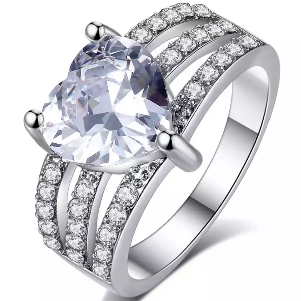 New Cubic Zirconia Jewelry Classic Fashion ring